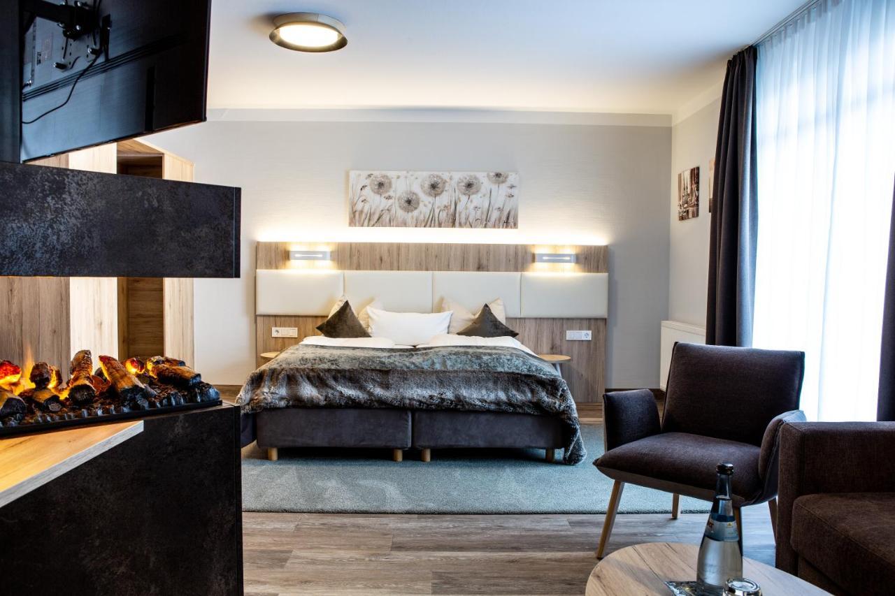 Amtsstueble Hotel & Restaurant Mosbach  Eksteriør bilde