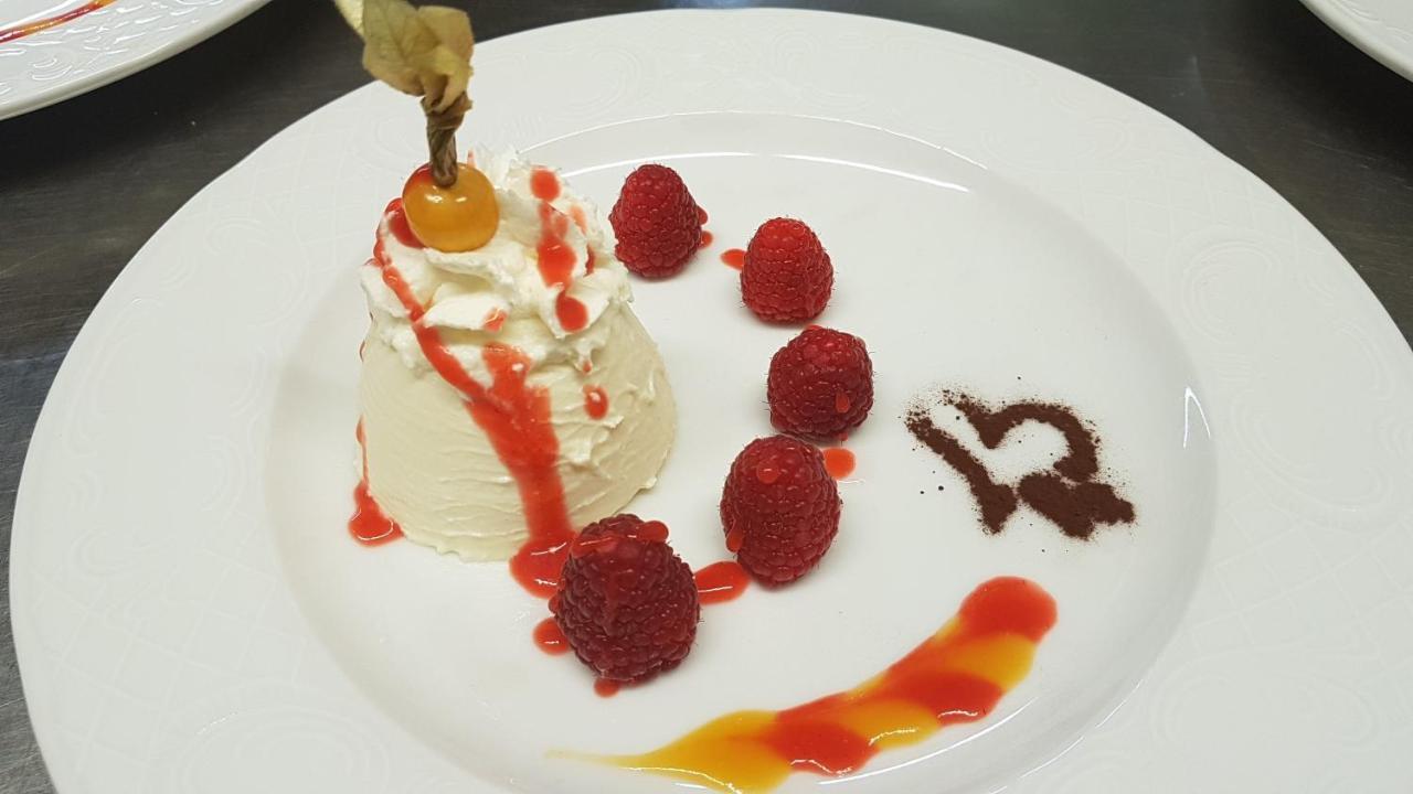 Amtsstueble Hotel & Restaurant Mosbach  Eksteriør bilde